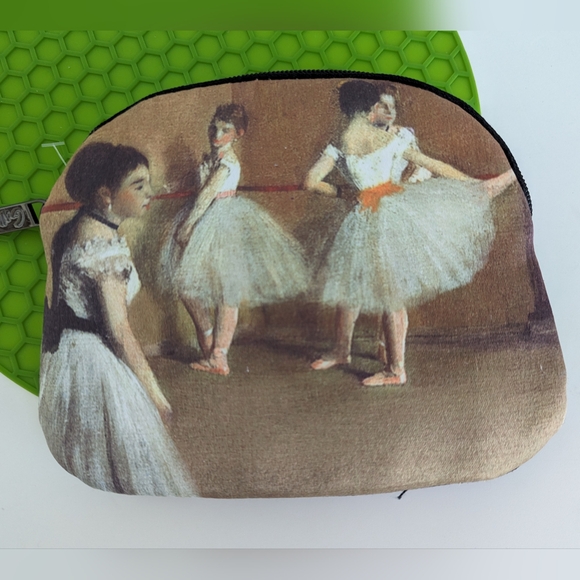 NEW GALLERIA Edgar Degas Ballet Lesson Cosmetic Makeup Bag Plastic Lined Dance - Picture 3 of 9